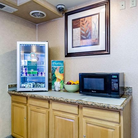 Quality Inn Chicopee-Springfield מראה חיצוני תמונה