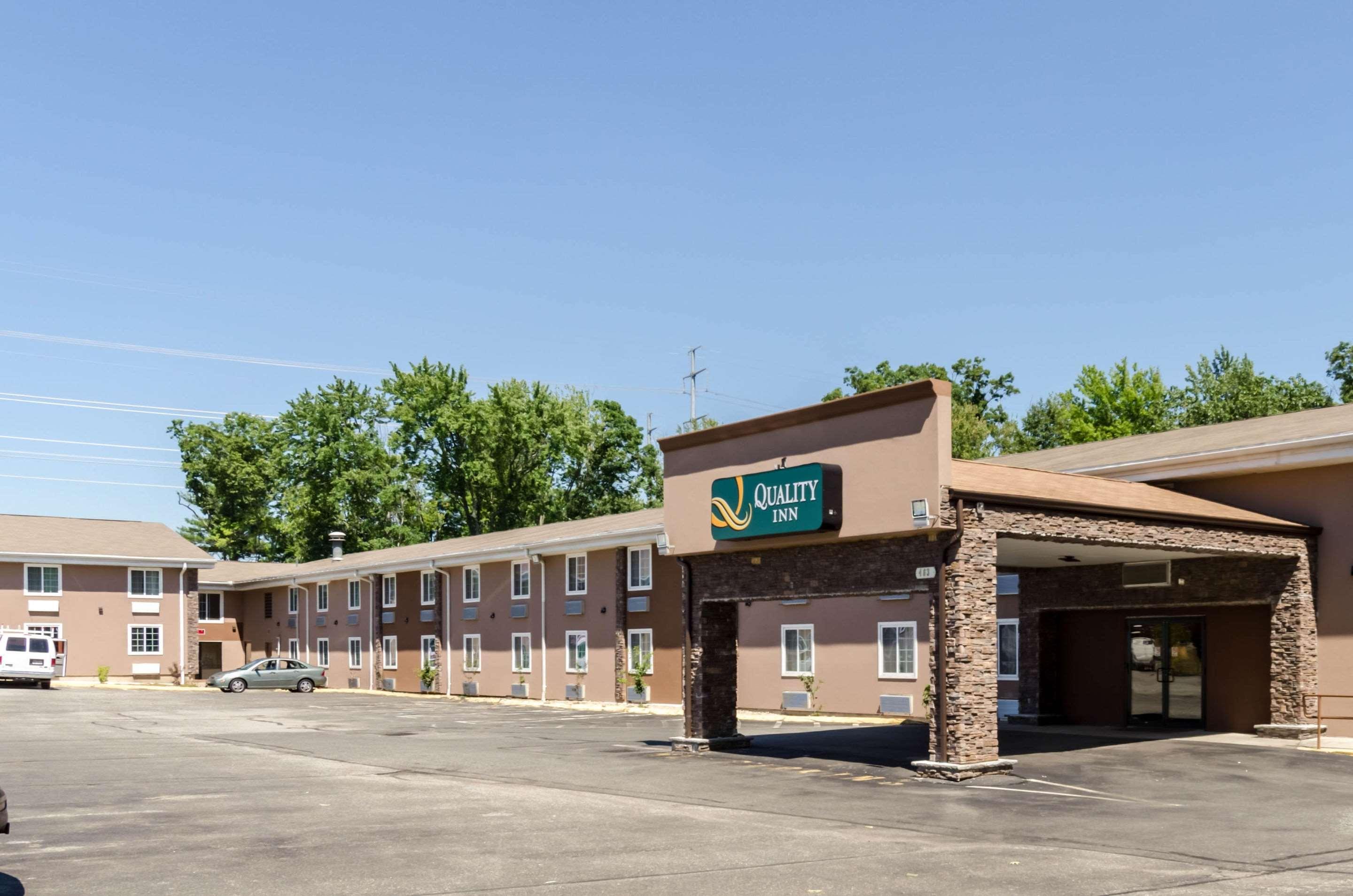 Quality Inn Chicopee-Springfield מראה חיצוני תמונה