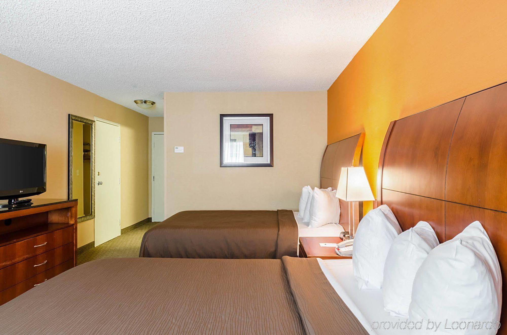Quality Inn Chicopee-Springfield מראה חיצוני תמונה